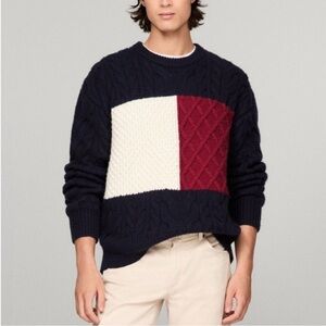 Tommy Hilfiger wool Cable Knit Crewneck Pullover Long Sleeve Flag Sweater NWT